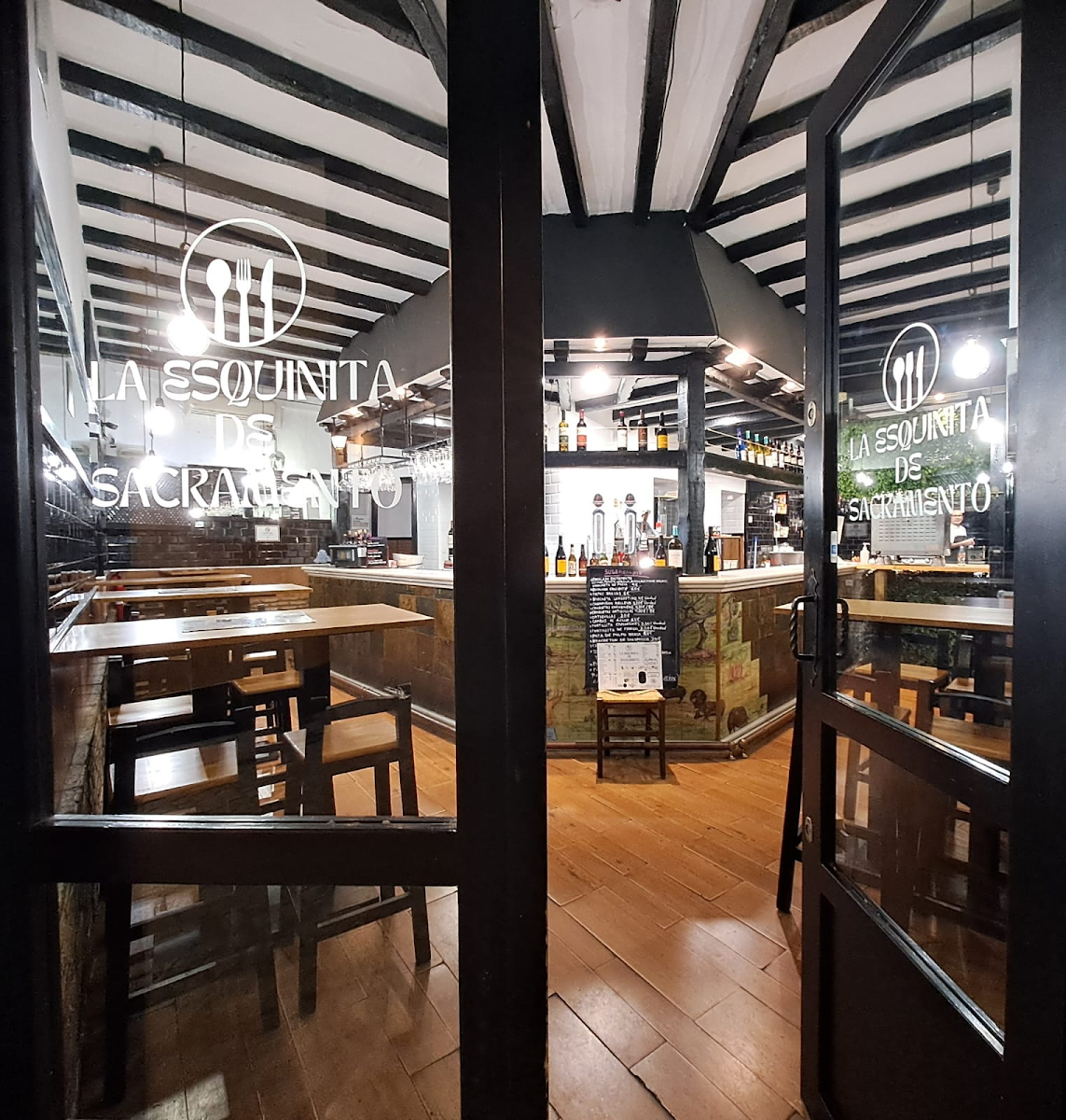 Restaurante La Esquinita De Sacramento